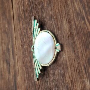 2 gram‎ 18k gold Moonstone antique brooch B578